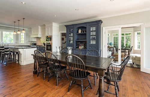 Huntsville Cottage | Elegant Vacation Estate on 7 Acres of Land with Private Sand Beach!