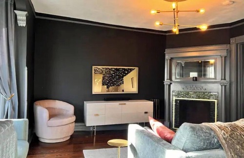 Pipes Cove House | Elegant Victorian in the Heart of Greenport