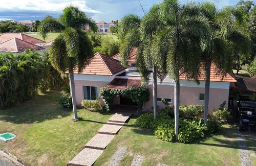 Playa Blanca House | Elegant Villa in Costa Blanca Overlooking the Mantarraya Golf Course