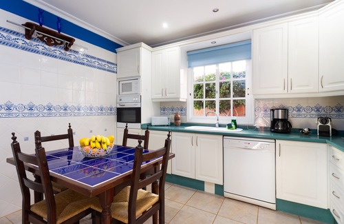 Chayofa Villa | Elegant villa with private heated pool, jacuzzi and stunning sea view