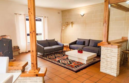 Madliena Villa | Elegant Villa with Swimming Pool