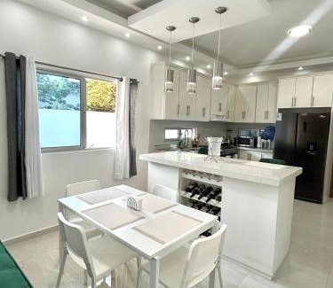 Rio San Juan Apartment | Elegante Apartamento A 100 mts la playa de los Minos RSJ