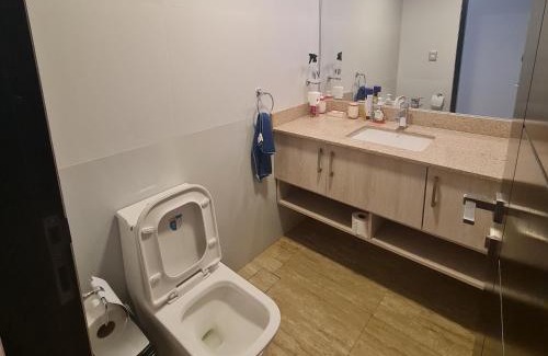 Macrodistrito Sur Apartment | Elegante depa de 2 dormitorios calacoto entre calle 9 y 10
