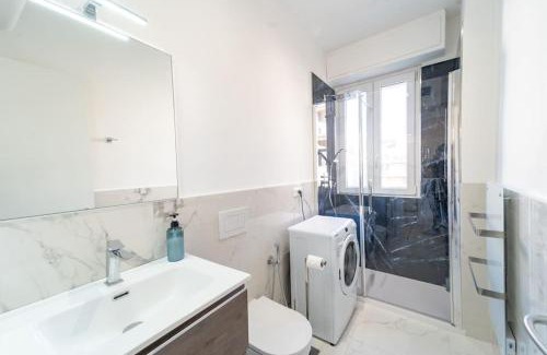 Sanremo Apartment | [Elegante e Moderno Appartamento]-Colin Home