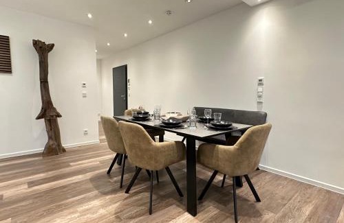 Reinfeld Apartment | Eleganter Neubau zwischen Hamburg&Ostsee mit Parkplatz
