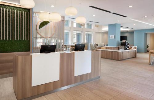 Williamsburg Hotel | Element by Westin Orlando International Drive
