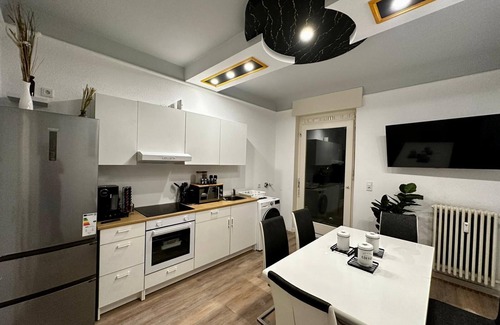 Bous Apartment | Elements Red/Newly renovated room