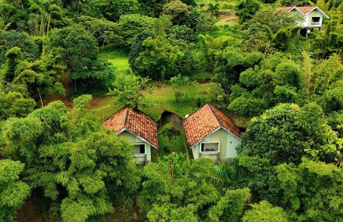 Santhanpara Cottage | Elenor Cottages Cheriyar