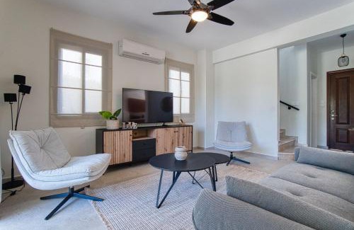 Kouklia Villa | Eleon Villa