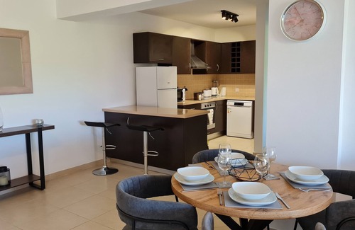 Sotira Apartment | Eleonas Garden Apartments, spacious 2 bed apartment with pool, Sotira Village