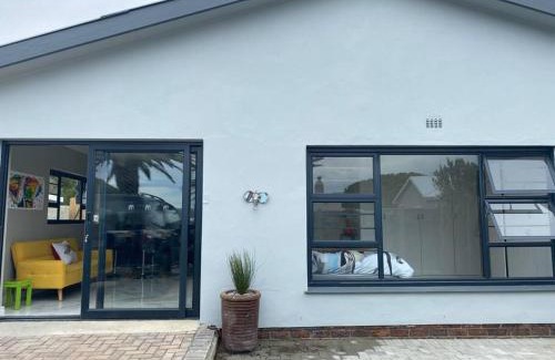 Sandbaai Apartment | Elephant Lodge