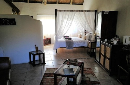Colchester House | Elephants Footprint Lodge