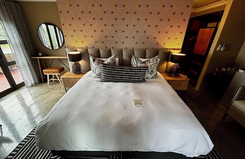 Paterson Cabin | Elephants Lodge - Bellevue Forest Reserve