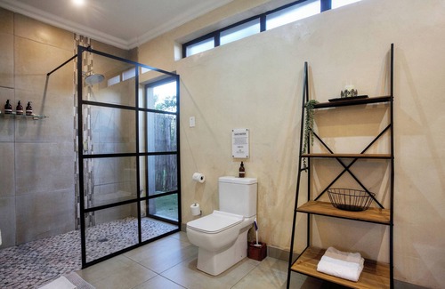 Paterson Cabin | Elephants Lodge - Bellevue Forest Reserve