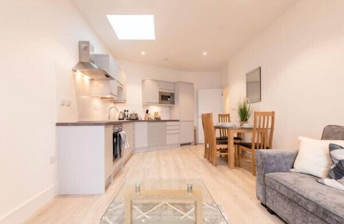 Fleet Apartment | Elevate @ Fleet Heights - Apartment Seven