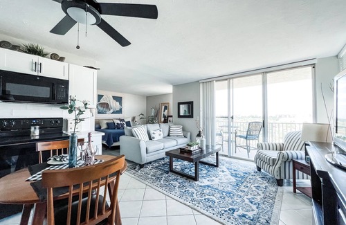 Fort Myers Beach Condo | ELEVATE IN THE SUN! A Renovated Beachfront Condo!