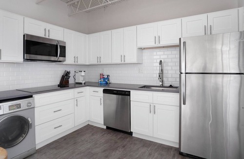 Mobile Apartment | Elevate Studio 6 - Studio Apartment, Sleeps 2