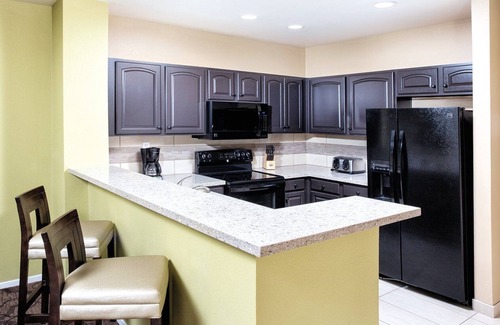 Enterprise Condo | Elevate Your Vacation Experience in this Private Condo. Special Offer Now!