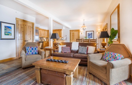 Mountain Village Apartment | Elevated Escape: Deluxe 2 bed/2bath Ski IN/OUT condo