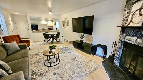 Purgatory Apartment | Elevation Hideaway