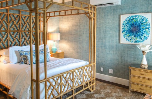 Dunmore Town Cabin | Eleven Bahama House