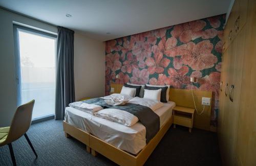 Jaszarokszallas Hotel | Eleven Business & Sport Hotel