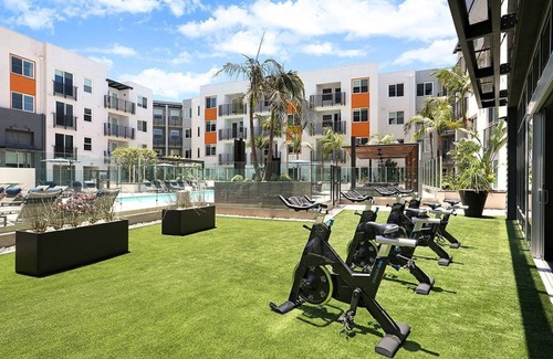 Santa Ana Condo | Eleven10 apartments