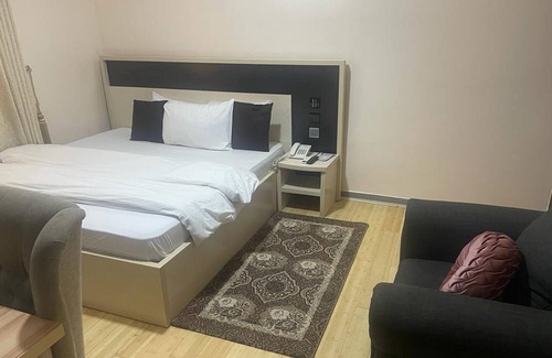 Ado Ekiti Hotel | Eleventh House Hotel