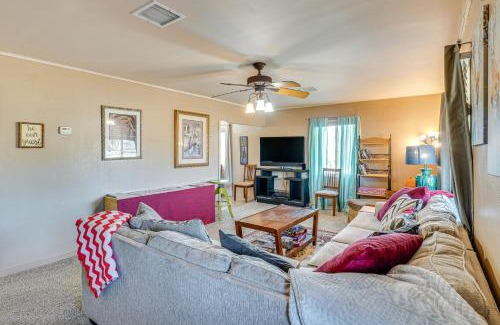 Elfrida House | Elfrida Home with Yard and Fire Pit 14 Mi to Wineries