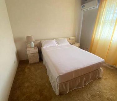 Ealing Grove Villa | Elgords Vacations & Rentals