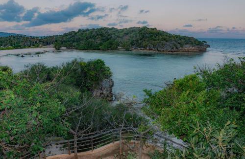 Rote Island Resort | Eliana Resort And Spa
