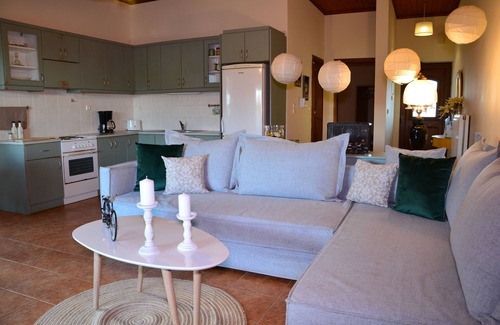 Vamos Apartment | Elianthos Villas/Villa Olive 🫒