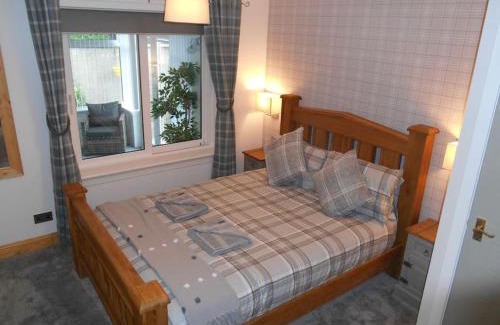 Livingston House | Eliburn Woodside Lodge