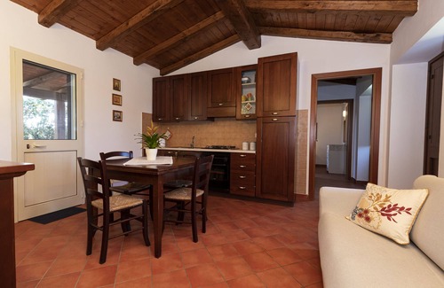 Aglientu House | "Elicriso" house, three-room apartment in Stazzu Gallurese style, only 3. 5KM from the sea.