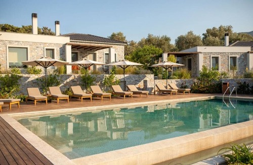 Neapoli Villa | Elies Residences