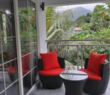 Mare Anglaise House | Elilia's Haven