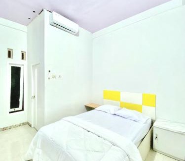 Kecamatan Narmada Hotel | Elim Hotel