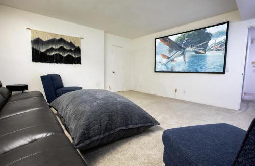 Encinitas House | Elite Retreat! Hot Tub, Arcade, & Theater. 6 Beds!