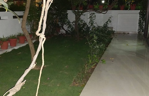 Vasant Vihar Apartment | Elite studio Apartment