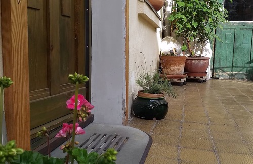 Ujlipotvaros Apartment | elite suite, old town, fast wifi, central heating