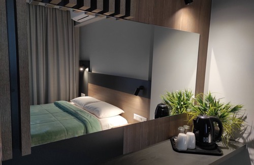 Katerini House | Elizabeth Queen Luxury Rooms