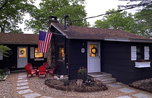 Elizaville House | Elizaville Twin Lake Retreat