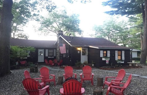 Elizaville House | Elizaville Twin Lake Retreat