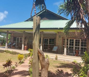 La Digue House | Elje Villa