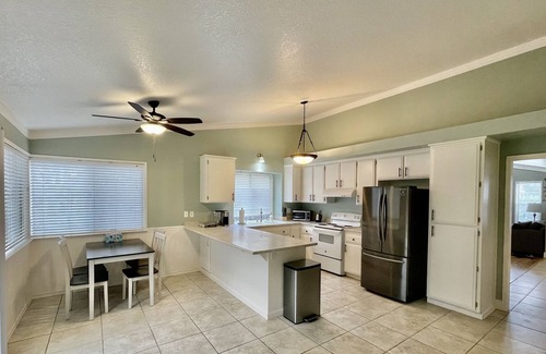Elk Grove House | Elk Grove⭐️Family Friendly Home⭐️W/Spacious yard⭐️Near everything ⭐️