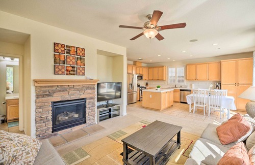 Elk Grove House | Elk Grove House w/Grill ~ 3 Mi to Old Town!