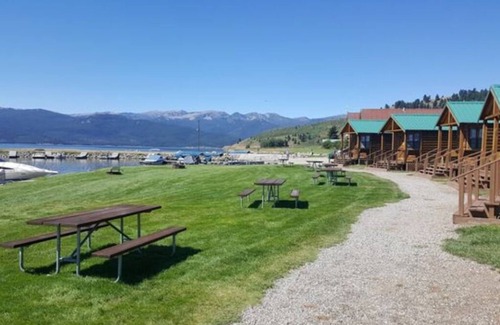 West Yellowstone Cabin | Elk Haven Camping Cabin 11