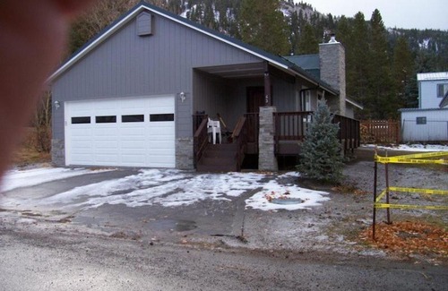 June Lake House | Elk House