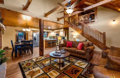 Maggie Valley Cabin | Elk Meadow Lodge ~ Fall Color ~ New Cabin by Willow Tree Cabins