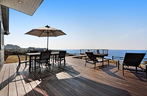 Philo House | Elk Rock Beach Cottage